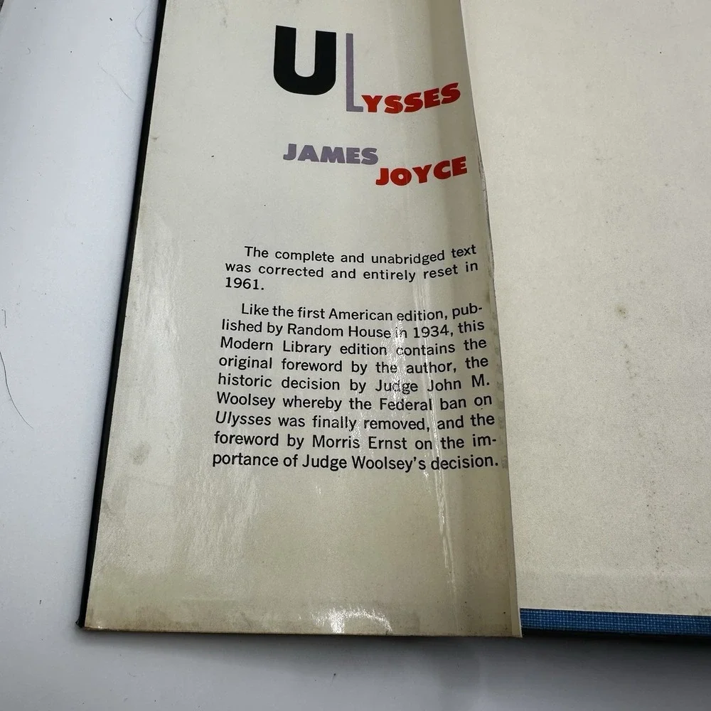 Ulysses James Joyce Vintage Modern Library  HCDJ 1961